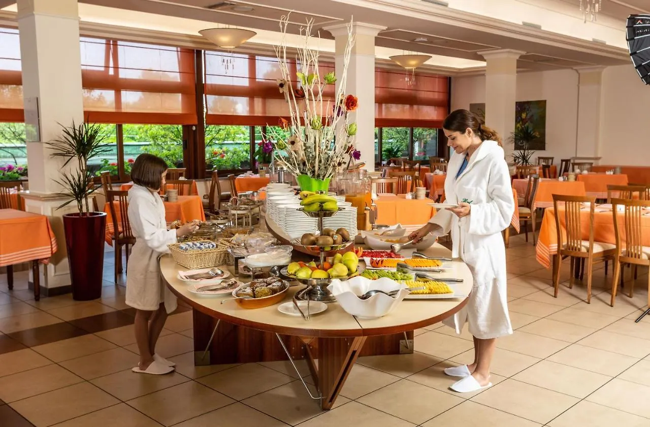 Hotel Terme Antoniano Montegrotto Terme 4*,